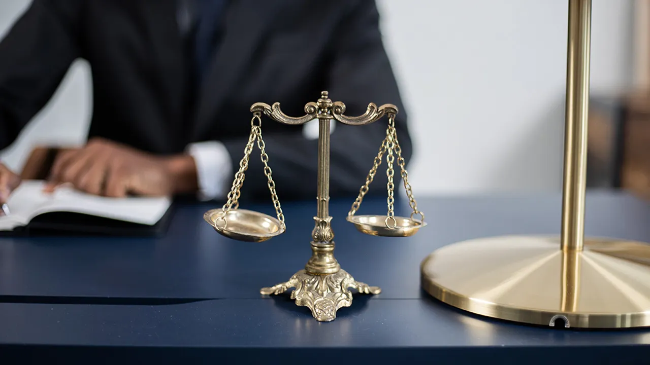 Compare The Best Online Legal Services